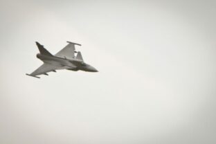 89529_medzinarodne letecke dni siaf 2012 17 640x420.jpg