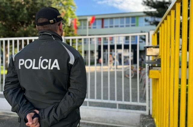 89827_policia 1 640x420.jpg