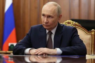 90093_russia_putin__9_34 640x420.jpg