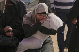 90469_gaza_children_killed_53898 640x420.jpg