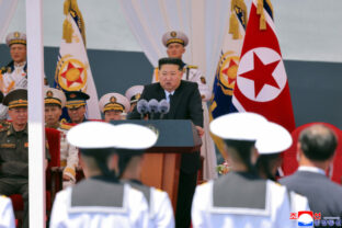 90556_north_korea_koreas_tensions_35677 640x420.jpg