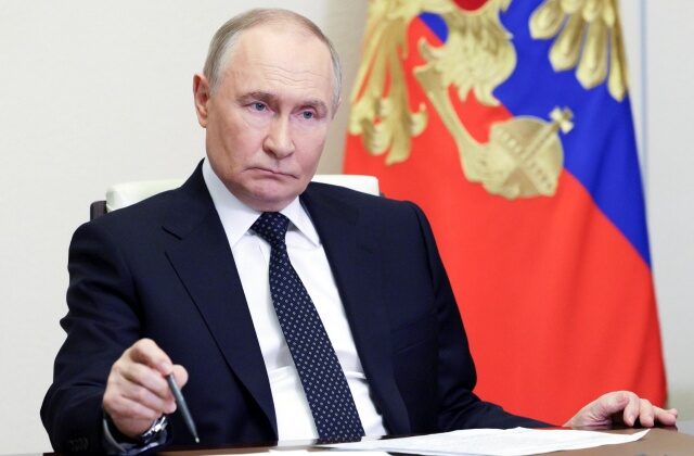 91010_putin2 640x420.jpg