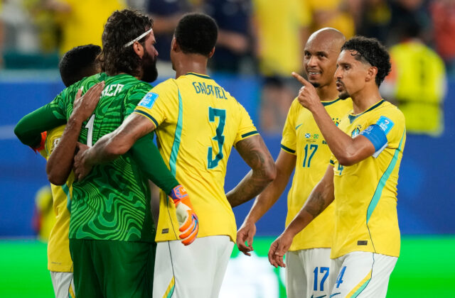 91032_brazil_scotland_wcup_soccer_49_55 640x420.jpg