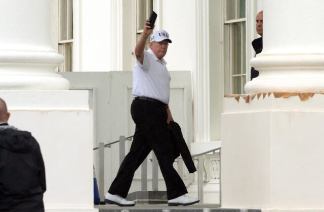 91095_trump_23447 640x420.jpg