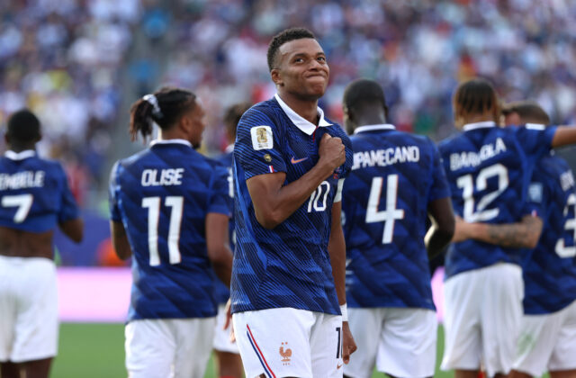 91279_sweden_france_wcup_soccer__3684 640x420.jpg