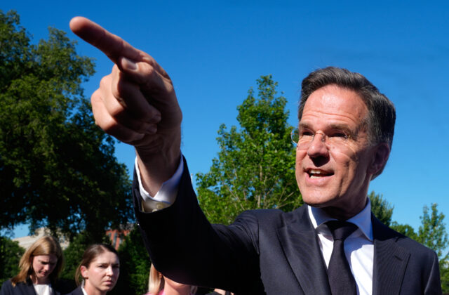 91499_trump_nato_rutte_86687 640x420.jpg