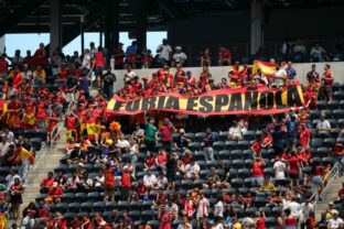 92704_belgium_spain_wcup_soccer_39532 640x420.jpg