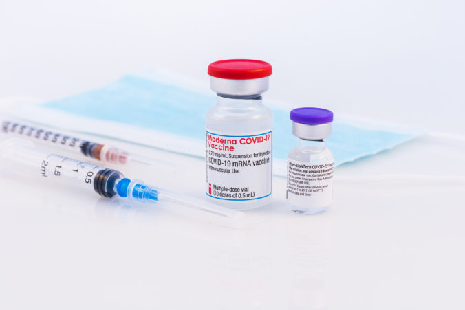Ako dlho chráni pred koronavírusom vakcína od Pfizeru? Konečne je známa odpoveď