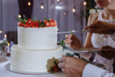 25 ročná nevesta zomrela po tom, čo na svadbe zjedla tortu. Objavila sa šokujúca pravda