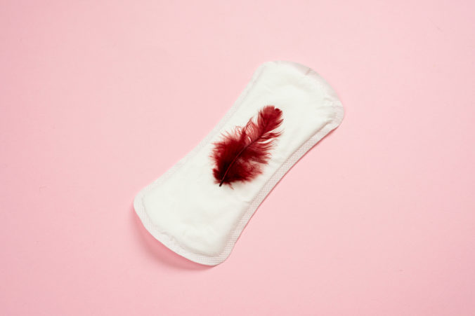 Viete, čo prezradí farba krvi počas vašej menštruácie? To by ste mali vedieť