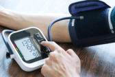 alarmujúce znaky vysokého krvného tlaku