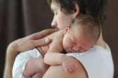 Lekárnička pre bábätko: Čo mať neustále po ruke?