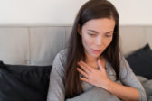 Infarkt, panický záchvat alebo syndróm zlomeného srdca – všetky majú podobné príznaky