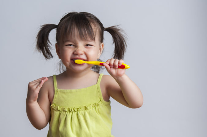 Zúbky ako perličky alebo Ako na správne čistenie zubov u detí