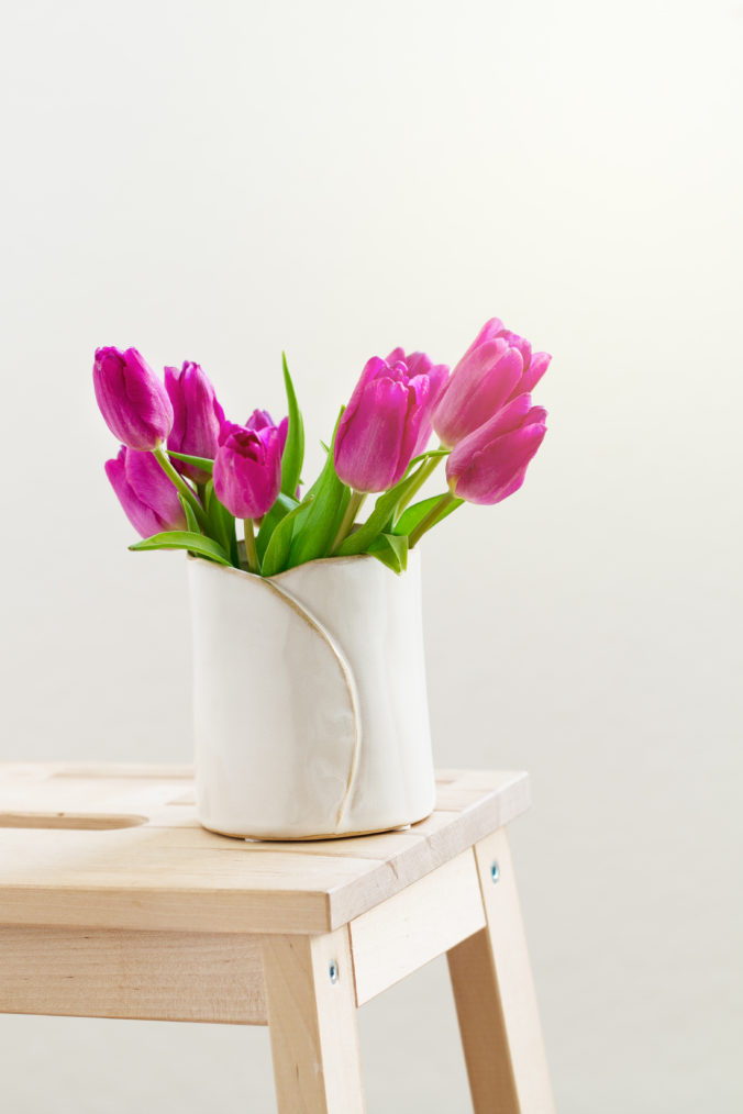 Chcete, aby vám tulipány dlho vydržali? Dajte ich na noc do chladničky!