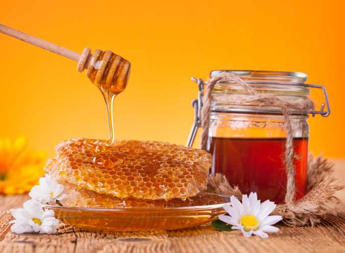 Prečo by mal byť med súčasťou vašej domácej lekárničky?
