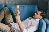 Čítajte! Vedeli ste, že čítanie kníh znižuje stres aj krvný cukor?