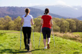 Zdravie na dosah: Prečo je Nordic Walking skrytým pokladom pre telo aj myseľ