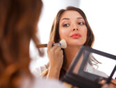 Make-up, ktorý vydrží celý deň: tipy na bezchybný vzhľad aj v horúčavach