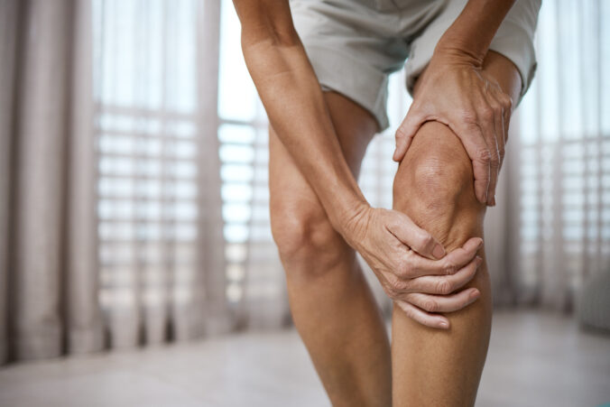 Osteoartróza: keď kĺby strácajú kondíciu. Ako spomaliť jej priebeh a čo skutočne pomáha?