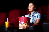 Kino len pre vás: Prečo je sledovanie filmu osamote darom pre psychiku