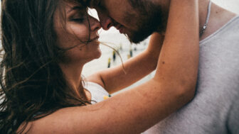 Ako si udržať lásku a neupadnúť do stereotypu: 5 pravidiel, ktoré držia vzťahy pokope