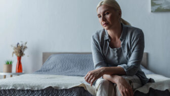 Strácate energiu, priberáte a nič vás neteší? Telo vám možno signalizuje hormonálnu nerovnováhu – dá sa to zvrátiť