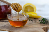 Ako si uľaviť od kašľa bez liekov: 2 domáce sirupy, ktoré pomáhajú rýchlo a prirodzene
