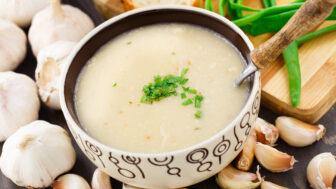 Krémová cesnaková polievka