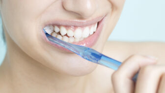 Prečo dvakrát denne nemusí byť vždy najlepšie: kvalitná starostlivosť o zuby