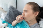Suchý alebo vlhký kašeľ? Rozdiely, ktoré rozhodujú o liečbe