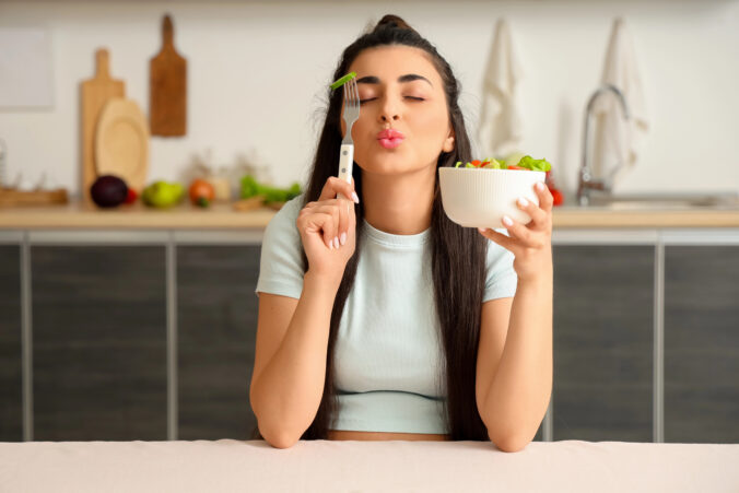 5 všedných zvykov žien, ktoré si bez diét držia zdravú hmotnosť po celý rok