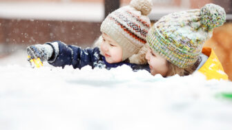 Zima deťom neškodí – ak s ňou narábame rozumne