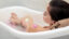 Horúci kúpeľ ako dokonalý relax pre telo aj myseľ