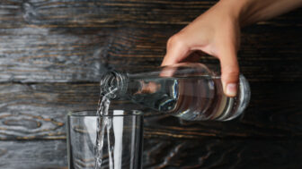 Japonská vodná diéta stavia na pravidelnom pití vody