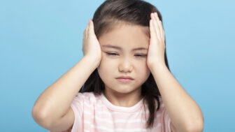 Migréna neobchádza ani najmenších
