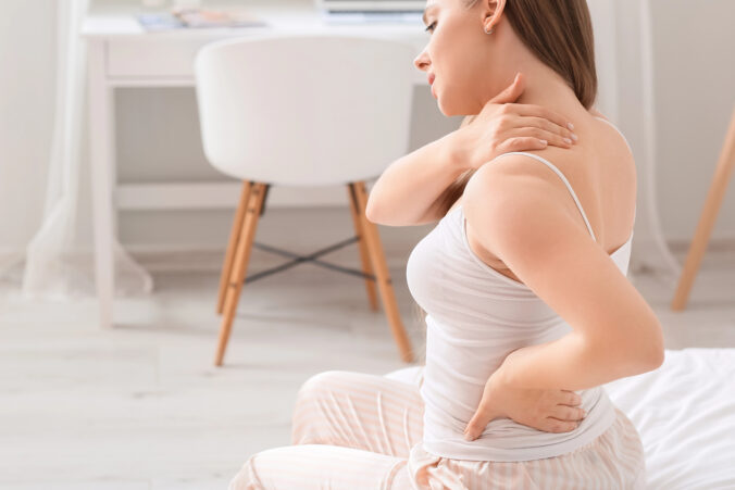 Prečo vás bolí chrbát, trápi únava alebo máte problémy s trávením? Odpoveď môže byť vo vašom držaní tela