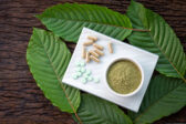 Kratom: nenápadná droga, ktorá ohrozuje mladých