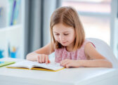 Dyslexia u detí: príznaky, ktoré si rodičia často všimnú príliš neskoro