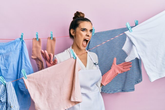 Keď pranie lezie na nervy: Niektoré ženy vybuchnú rýchlejšie než iné
